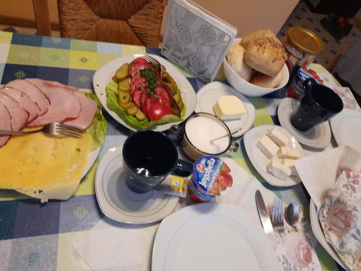 Taniespanie Rokietnica Rokietnica  外观 照片