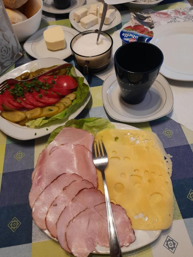 Taniespanie Rokietnica Rokietnica  外观 照片